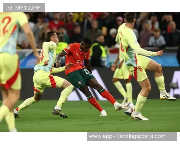 亚马尔国家队受伤引发争议德拉富恩特坚称无影响不存在冲突 亚马尔国家队受伤引发争议德拉富恩特坚称无影响不存在冲突