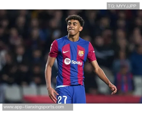 巴萨关注墨西哥16岁天才球员G莫拉已与其经纪人接触 巴萨关注墨西哥16岁天才球员G莫拉已与其经纪人接触