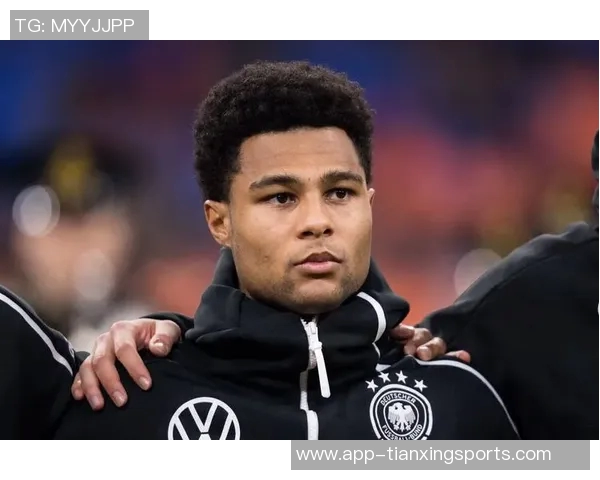 格纳布里愿意降薪留在拜仁经纪人与俱乐部保持良好沟通 格纳布里愿意降薪留在拜仁经纪人与俱乐部保持良好沟通