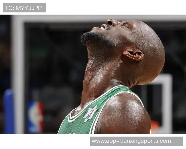 马卢达称赞吉滕斯天赋出众鼓励年轻球员勇敢追梦 马卢达称赞吉滕斯天赋出众鼓励年轻球员勇敢追梦