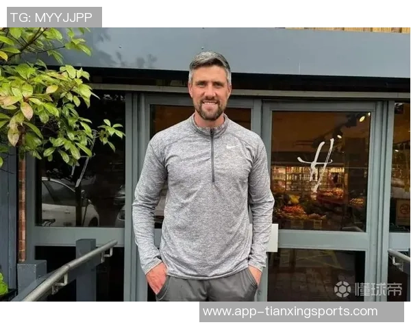 前利物浦后卫马丁凯利宣布退役杰拉德是最佳搭档 前利物浦后卫马丁凯利宣布退役杰拉德是最佳搭档