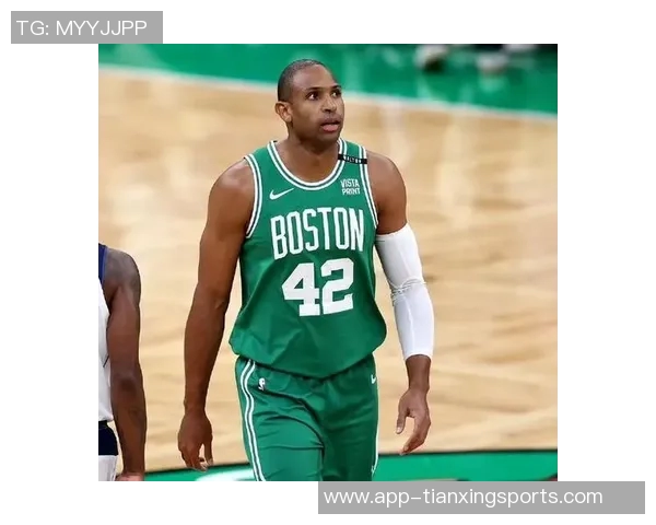 霍福德期待与库明加携手作战共同创造更多进攻空间 霍福德期待与库明加携手作战共同创造更多进攻空间