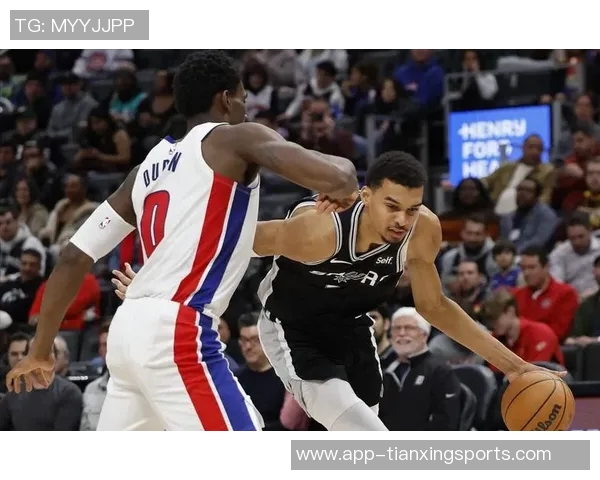 Shams曝六名球员艾维杜伦马瑟林凯斯勒索汉沃特森将不会提前续约 Shams曝六名球员艾维杜伦马瑟林凯斯勒索汉沃特森将不会提前续约