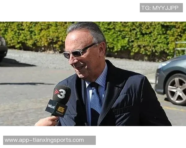 巴萨主席候选人批评会员被排除在外俱乐部变成了纯粹的消费场所 巴萨主席候选人批评会员被排除在外俱乐部变成了纯粹的消费场所