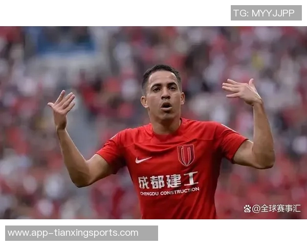 罗慕洛第23分钟因伤落泪退场德尔加多紧急替补登场助阵 罗慕洛第23分钟因伤落泪退场德尔加多紧急替补登场助阵