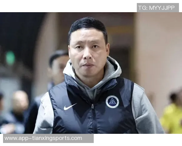 陈涛谈比赛精神面貌展现球队永不放弃的决心与斗志