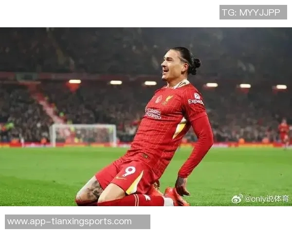 努涅斯全心投入利雅得新月愿意继续为球队效力 努涅斯全心投入利雅得新月愿意继续为球队效力