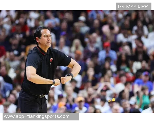 斯波谈球队防守策略强调热巴与米切尔的换防将提升竞争力